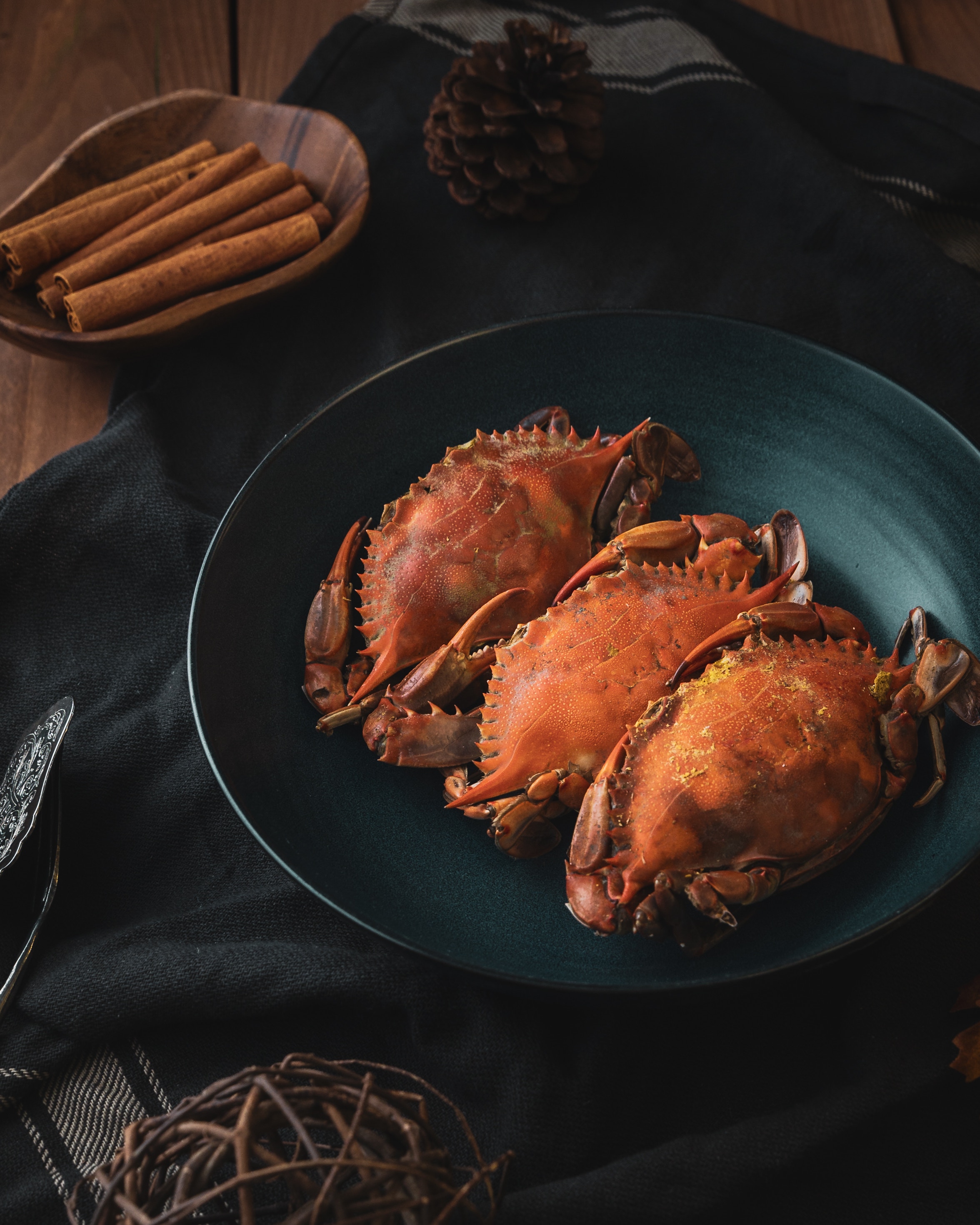 A Complete Beginner's Guide to Buying High Quality Seafood That Tastes Great from North Carolina Lifestyle Blogger Champagne Style Bare Budget