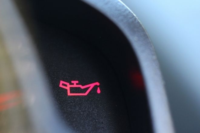 What Do the Car Dashboard Warning Lights Mean?