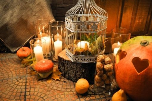The Many Methods for Including Halloween in Your Wedding