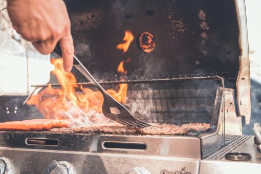 How to Clean a Grill Without a Brush