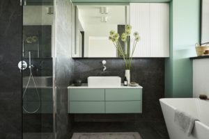 Tips for Making a Small Bathroom Feel Bigger