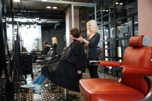 How To Get Your At-Home Salon Fully Booked