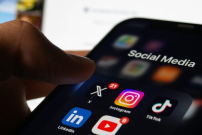 10 Easy Ways to Expand Your Social Network