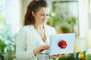 The 2025 Tech Gift Guide: 10 Must-Have Gadgets Everyone’s Talking About This Holiday Season