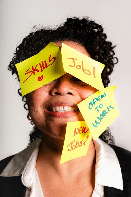 Best & Worst Entry-Level Jobs in 2026: What New Grads Need to Know Before Saying “Yes” to That Offer