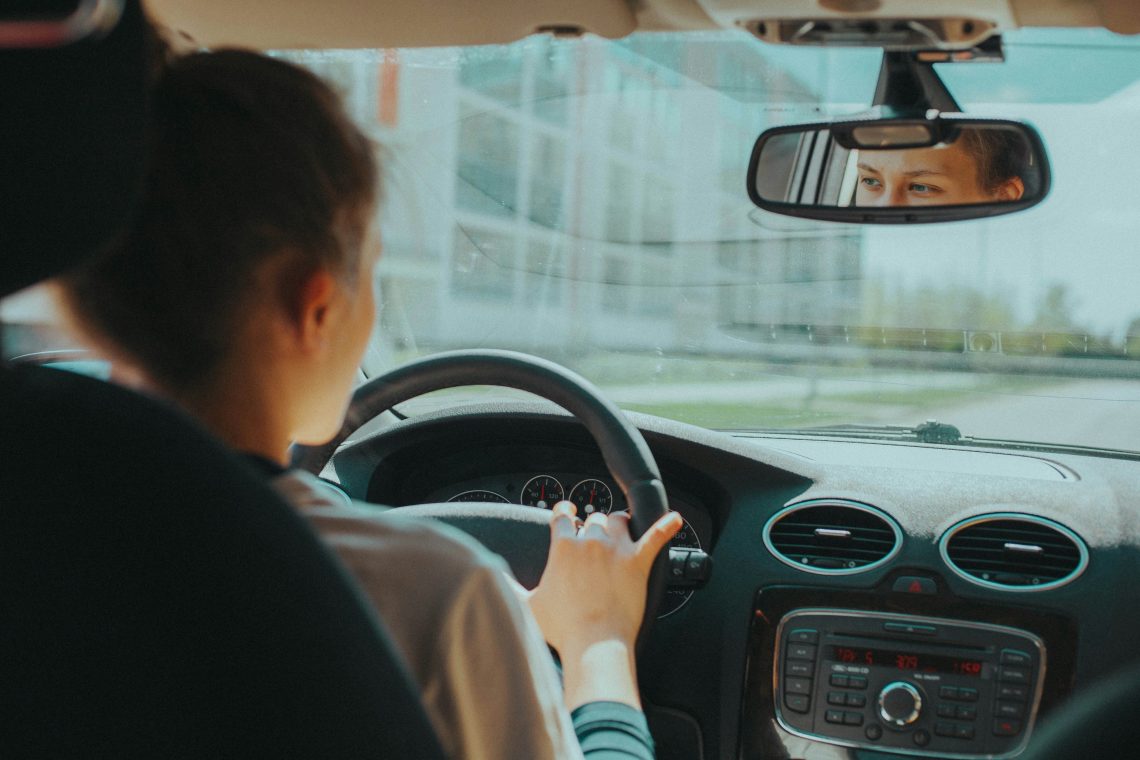 June is National Safety Month: 7 Ways Parents Can Help Prevent Teen Drinking and Driving This Summer