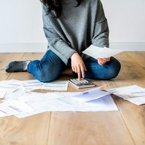 Gen Z Is Still Relying on Mom and Dad to Pay the Bills—and It Comes With Strings Attached