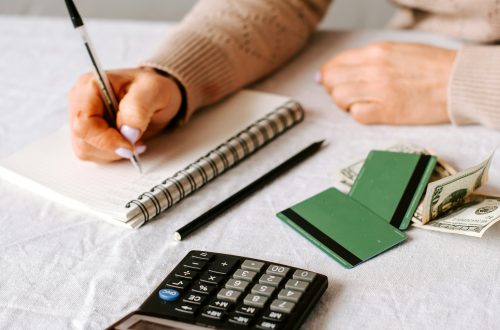Holiday Budget Tips
