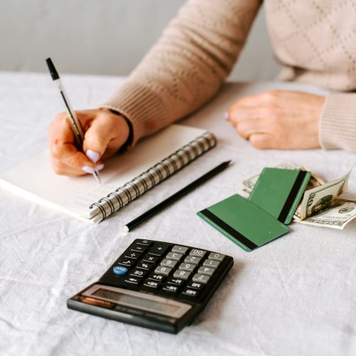 Holiday Budget Tips